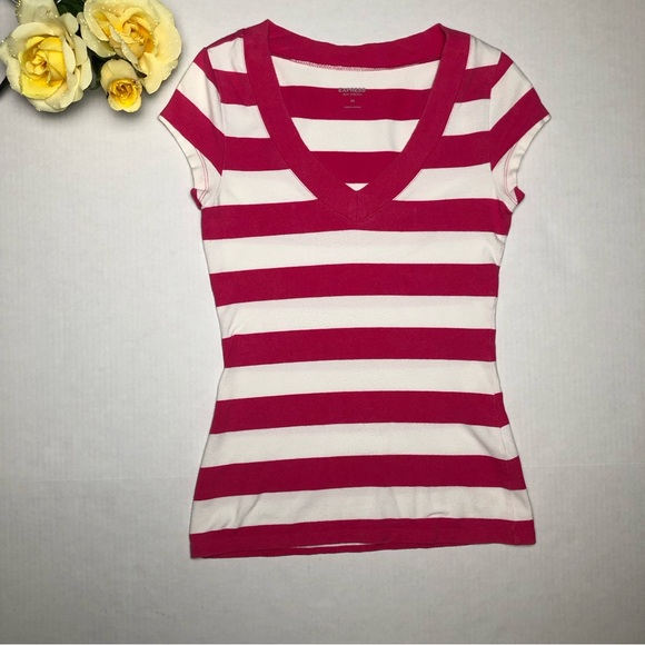 EXPRESS V Neck Pink & White Stripped Stretch T Shirt With Cap Sleeve - Picture 4 of 9